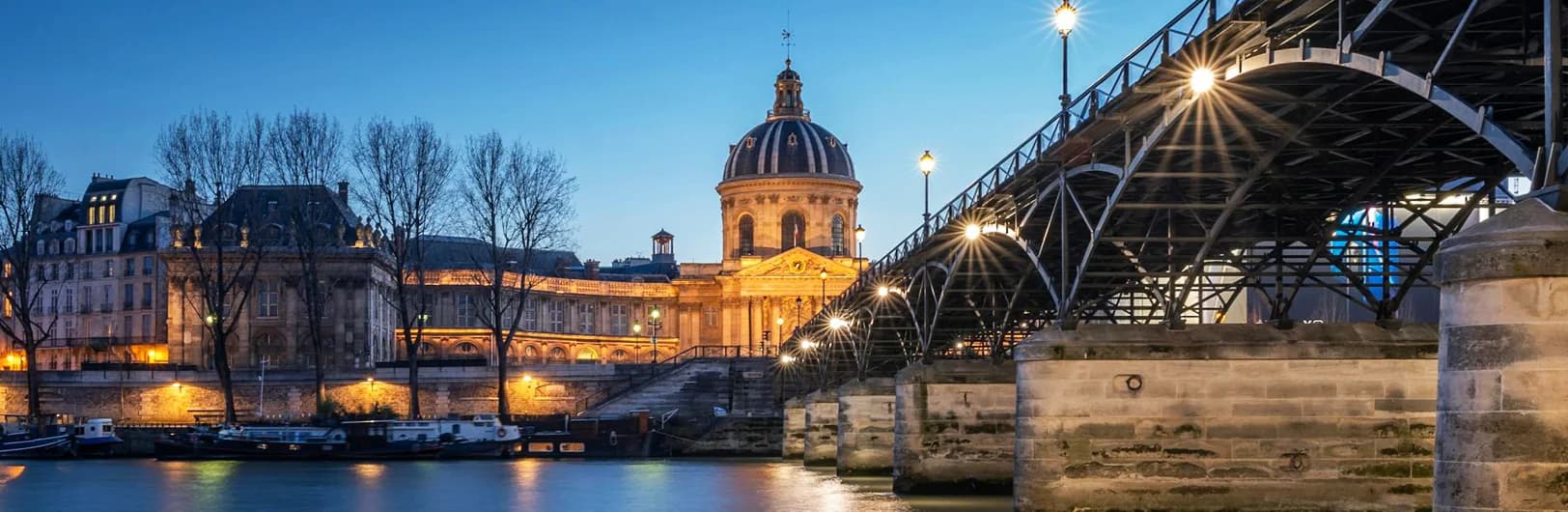 Saint-Germain-des-Prés Paris hotels - elegant Left Bank neighborhood with literary cafes, art galleries, and luxury hotels in 6th arrondissement