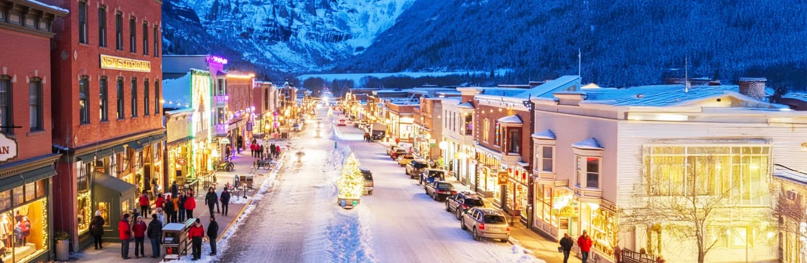 Telluride Colorado ski resort 2025/26 - Epic Pass skiing in San Juan Mountains, dramatic 4,425-foot vertical drop, UNESCO heritage Victorian mining town, box canyon location, and 2,000 acres of expert terrain