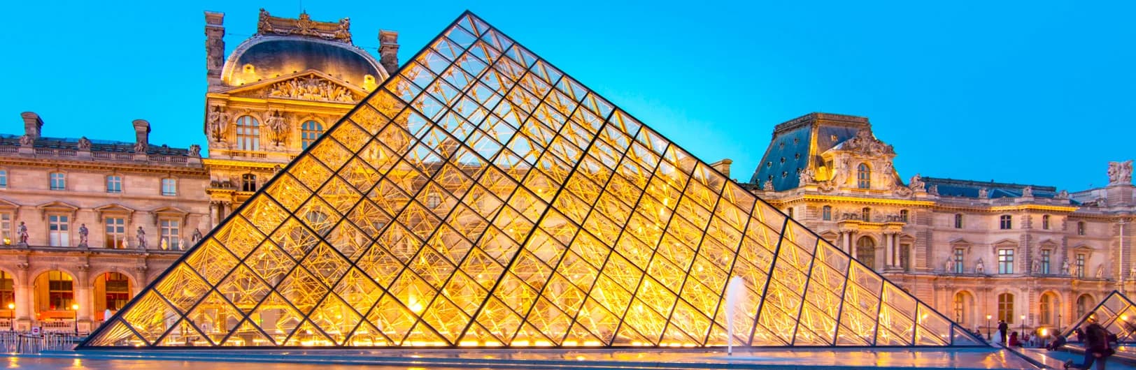 Louvre Paris hotels - luxury accommodations near Louvre Museum, Palais Royal gardens, and Tuileries in central 1st arrondissement